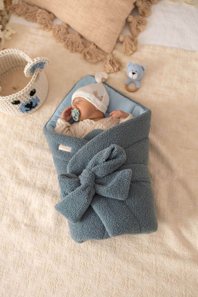 Swaddle Wraps and Blankets