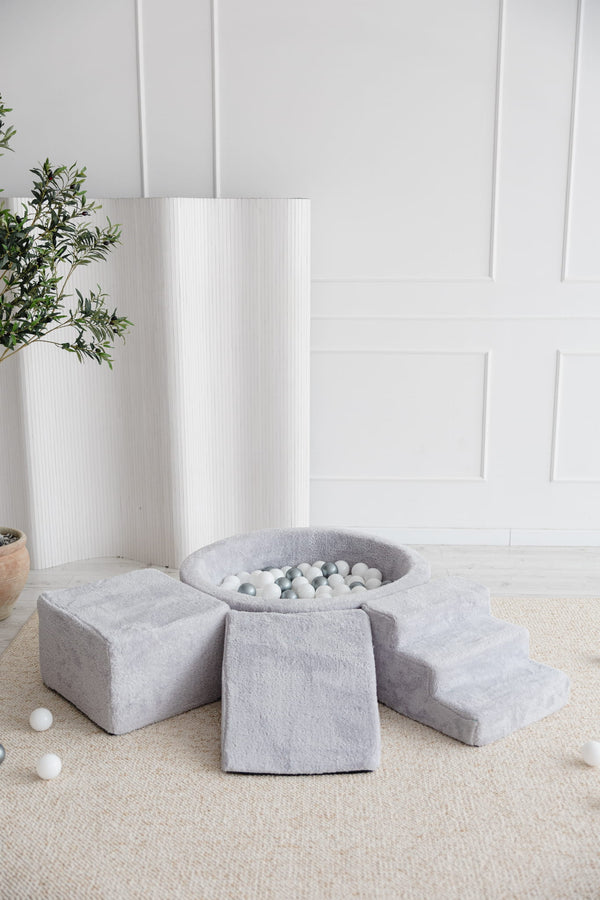 3‑Piece Plush Foam Soft Play Set with Ball Pit & 200 Balls (3 colours)