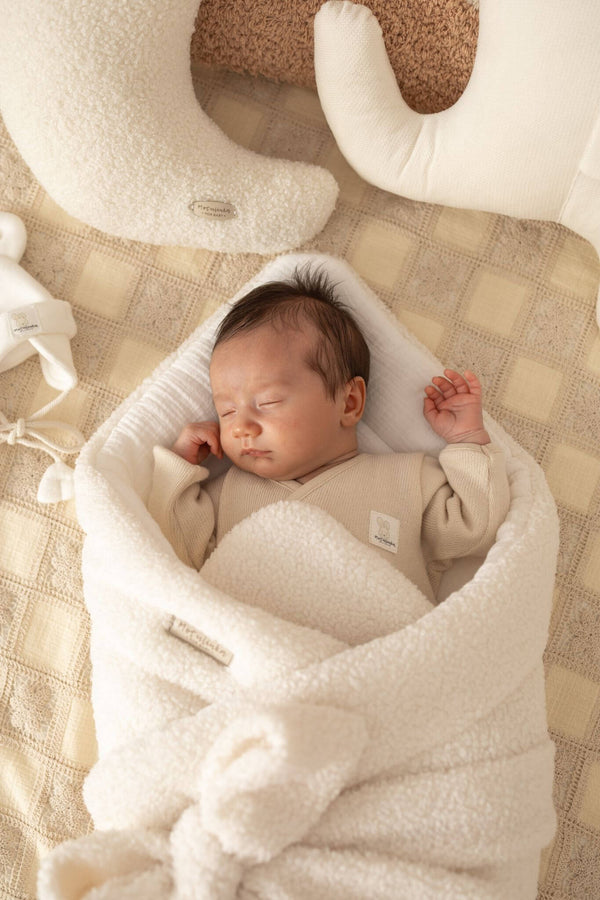 Bouclé Newborn Baby Swaddle Blanket (5 colours)